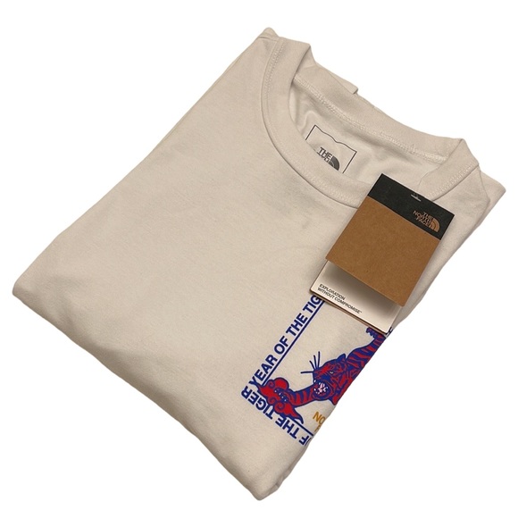 The North Face Men’s Long-Sleeve Shirt - Picture 3 of 10